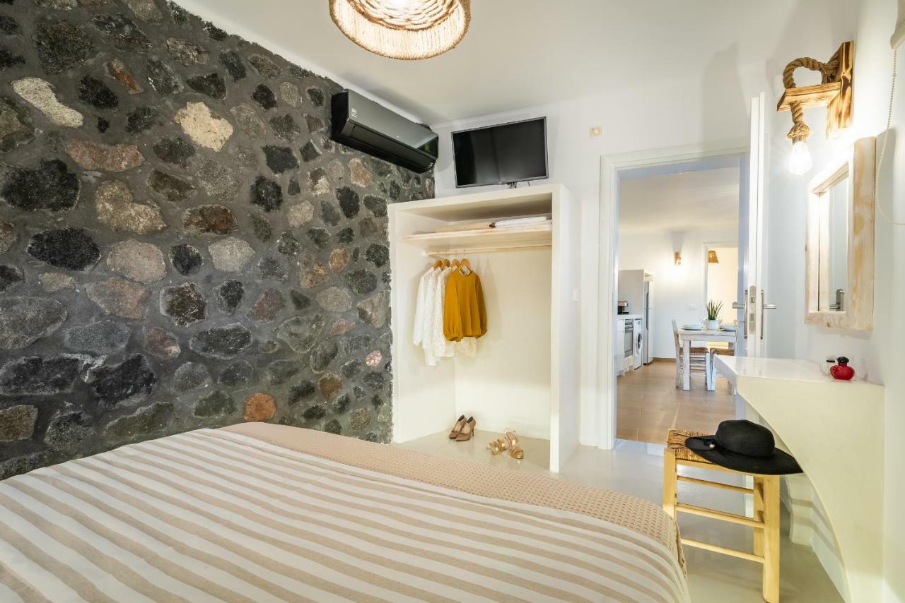 Klimata House - Private Jacuzzi Pool & Bbq Villa Vlychada ภายนอก รูปภาพ
