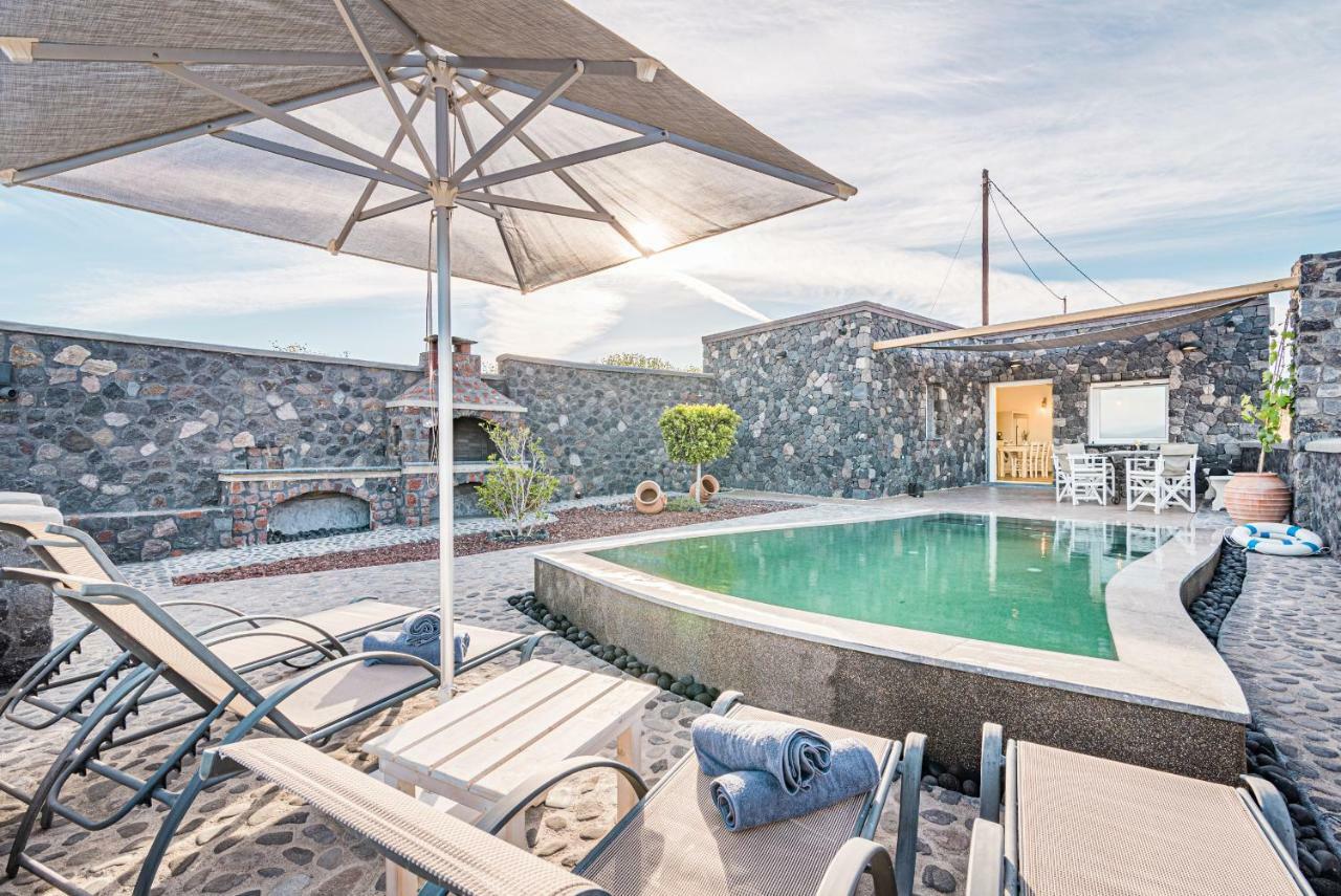 Klimata House - Private Jacuzzi Pool & Bbq Villa Vlychada ภายนอก รูปภาพ
